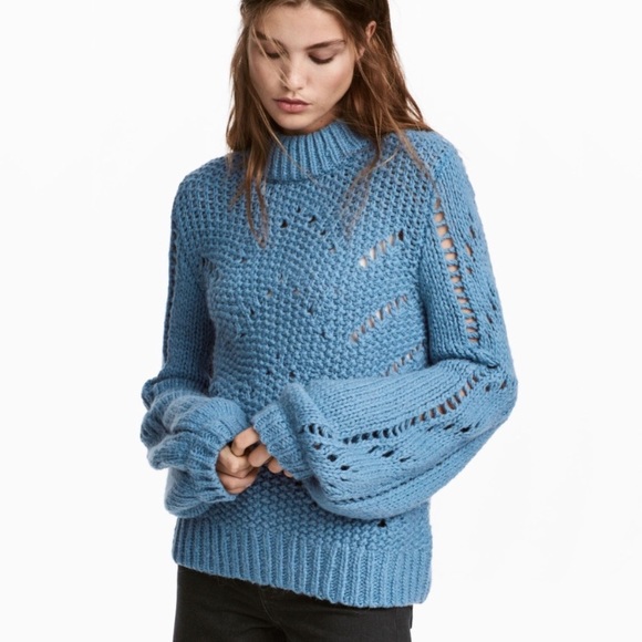 H&M Sweaters - H&M Blue Knit Balloon Sleeve Crew Neck Sweater. Size M. Wool Blend.